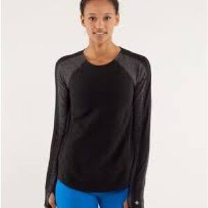 Lululemon bold in the cold Black Long Sleeve Women's Top